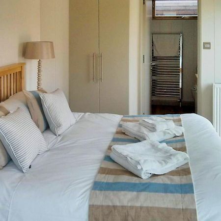 Upton Lakes Lodges Cullompton Buitenkant foto